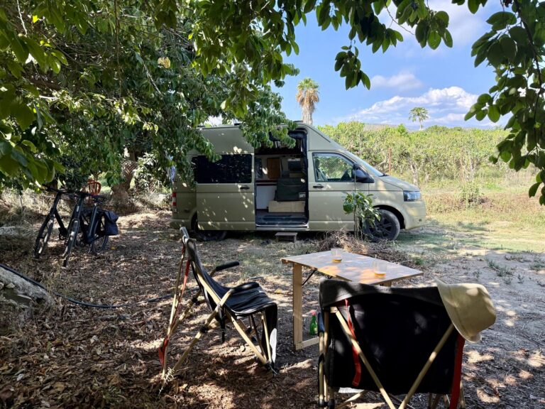 ae67f84c-bd75-4ee9-9e94-8e399dbe0193